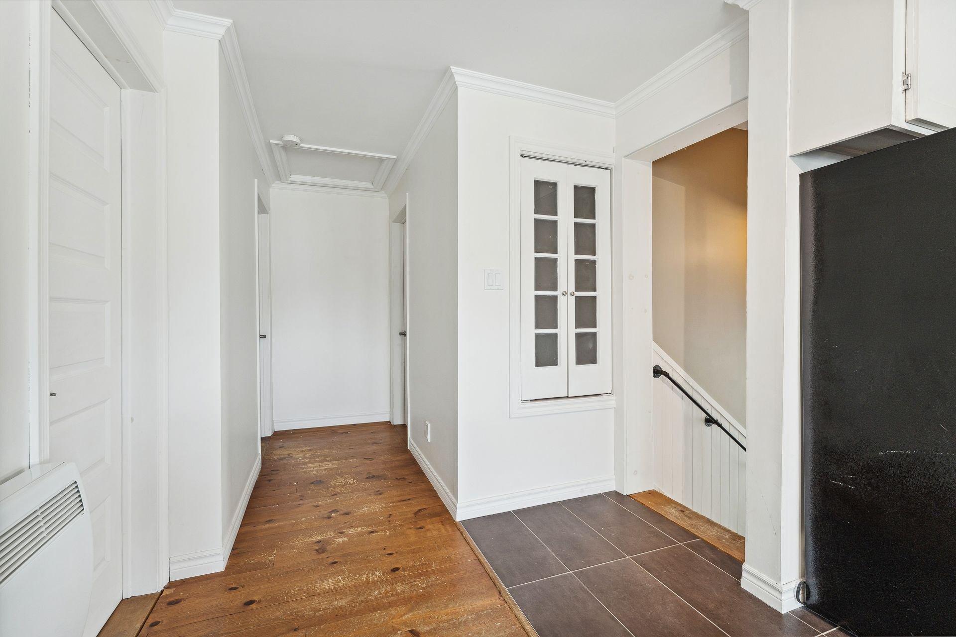 









1


Rue Gaudord

,
Lac-Brome,




QC
J0E1V0

