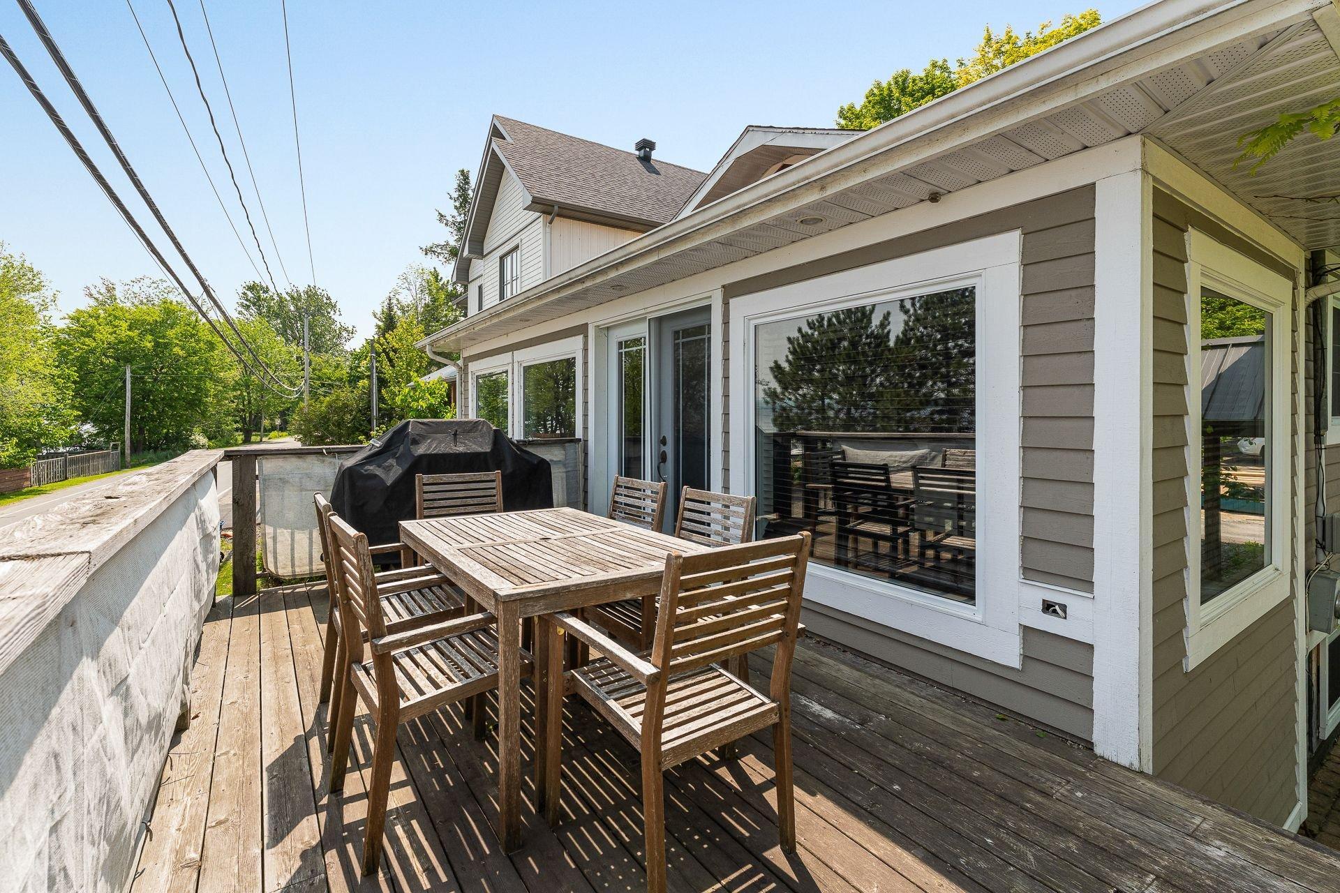 









1


Rue Gaudord

,
Lac-Brome,




QC
J0E1V0

