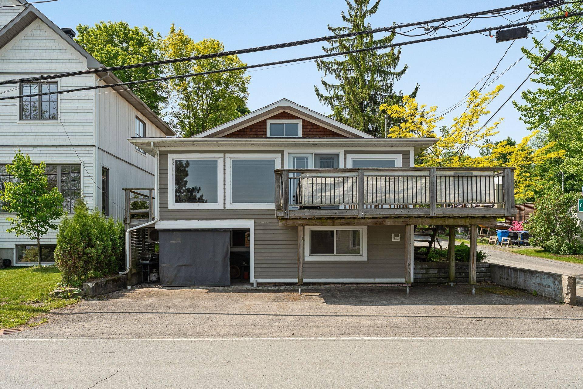 









1


Rue Gaudord

,
Lac-Brome,




QC
J0E1V0

