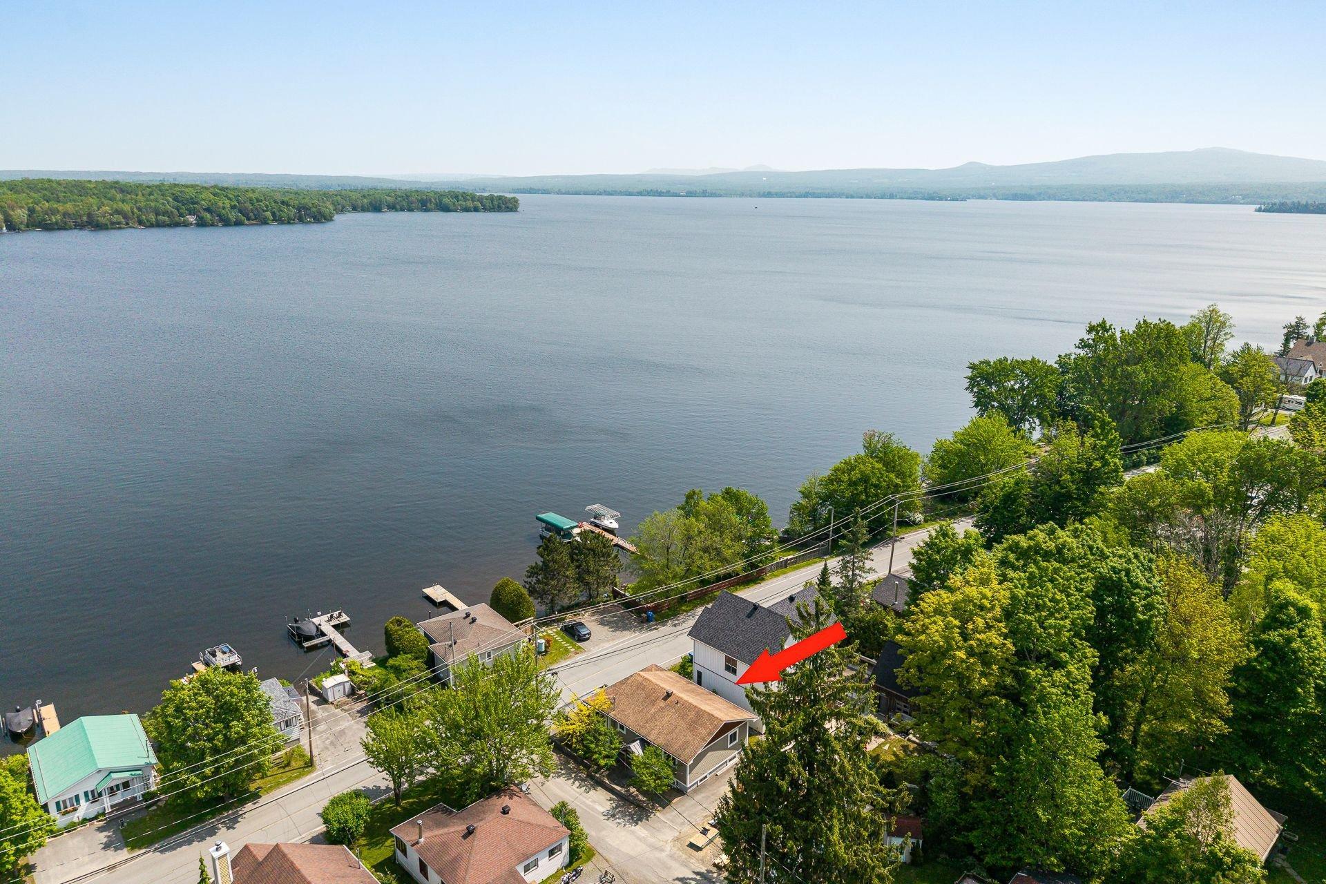 









1


Rue Gaudord

,
Lac-Brome,




QC
J0E1V0

