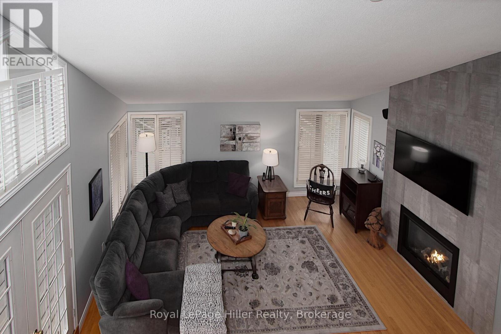 












390 FAIRVIEW STREET

,
Wilmot,




Ontario
N3A1M2

