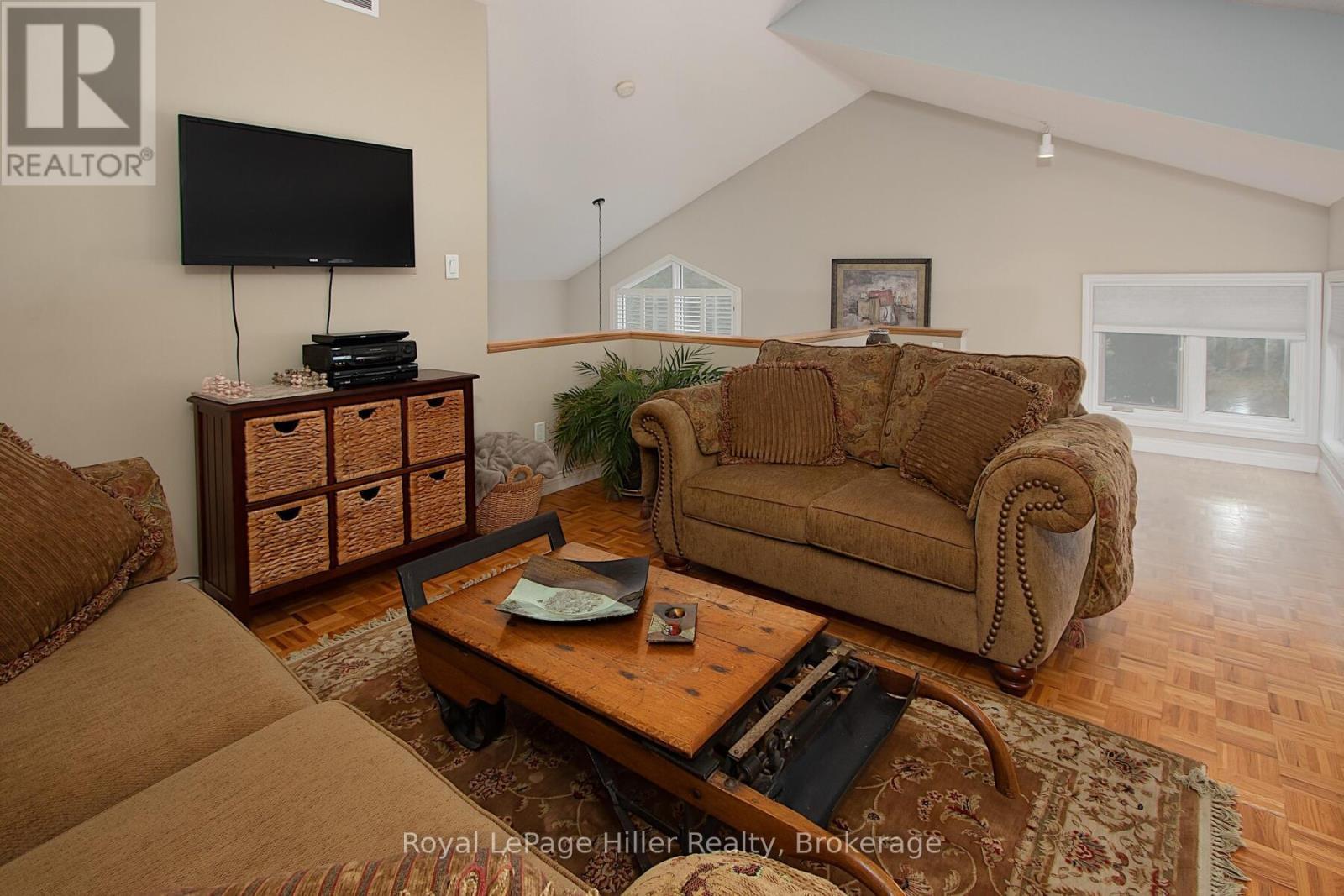 












390 FAIRVIEW STREET

,
Wilmot,




Ontario
N3A1M2

