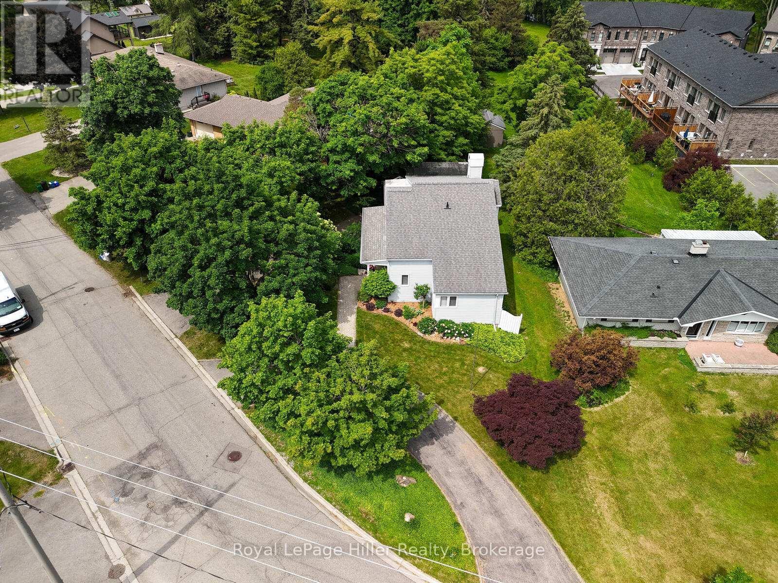












390 FAIRVIEW STREET

,
Wilmot,




Ontario
N3A1M2

