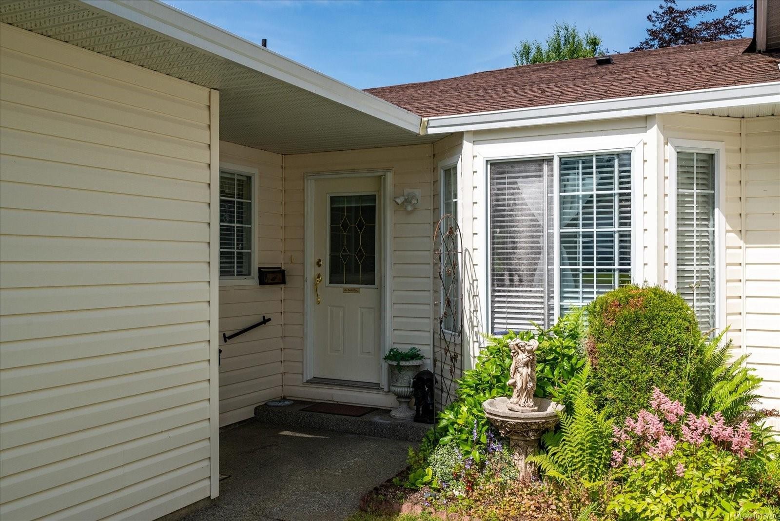









2465


Oriole

Dr, 8,
Nanaimo,




BC
V9T 3P2

