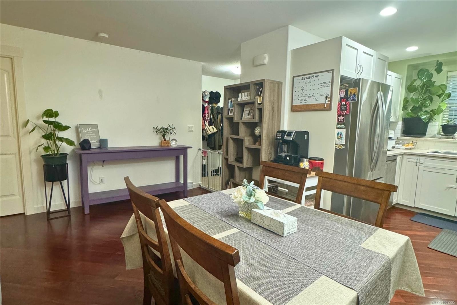 









170


Centennial

Dr, 104,
Courtenay,




BC
V9N 9V7

