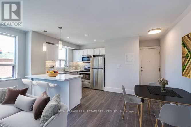 












10 - 2622 KEELE STREET

,
Toronto,




Ontario
M9A2Y8

