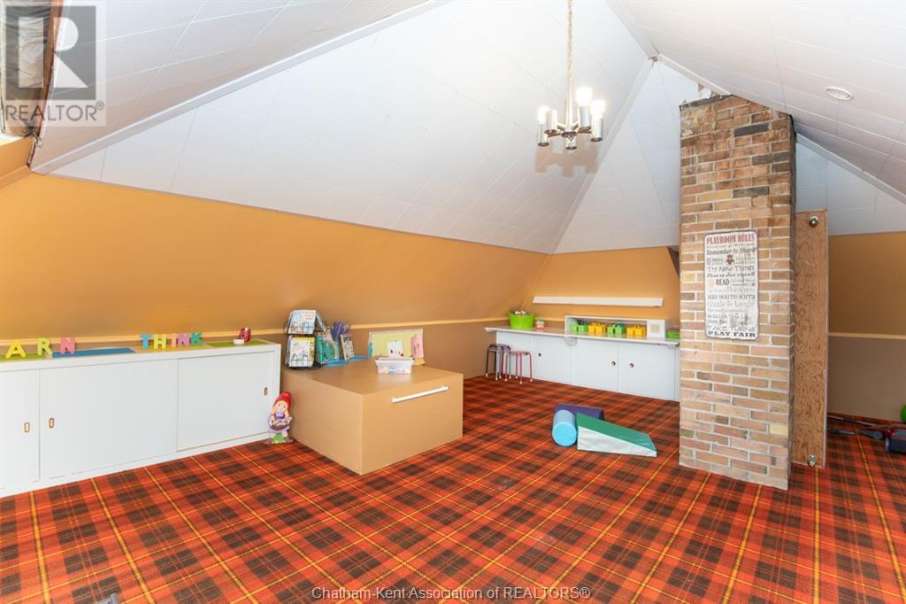 












11325 BROOK LINE

,
Dresden,




Ontario
N0P1M0

