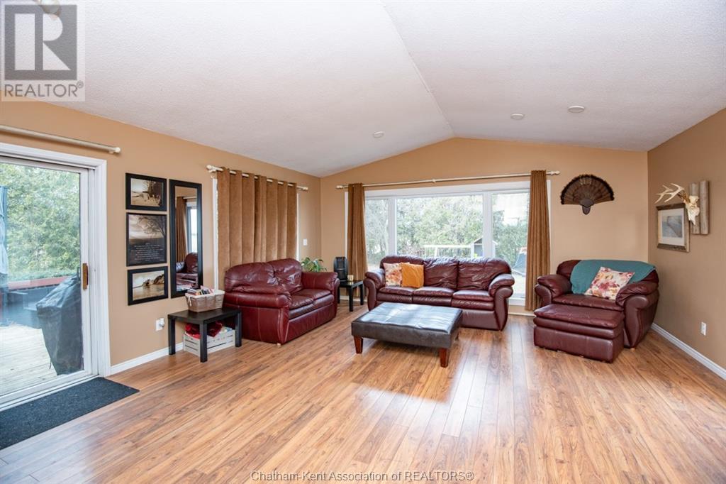 












11325 BROOK LINE

,
Dresden,




Ontario
N0P1M0


