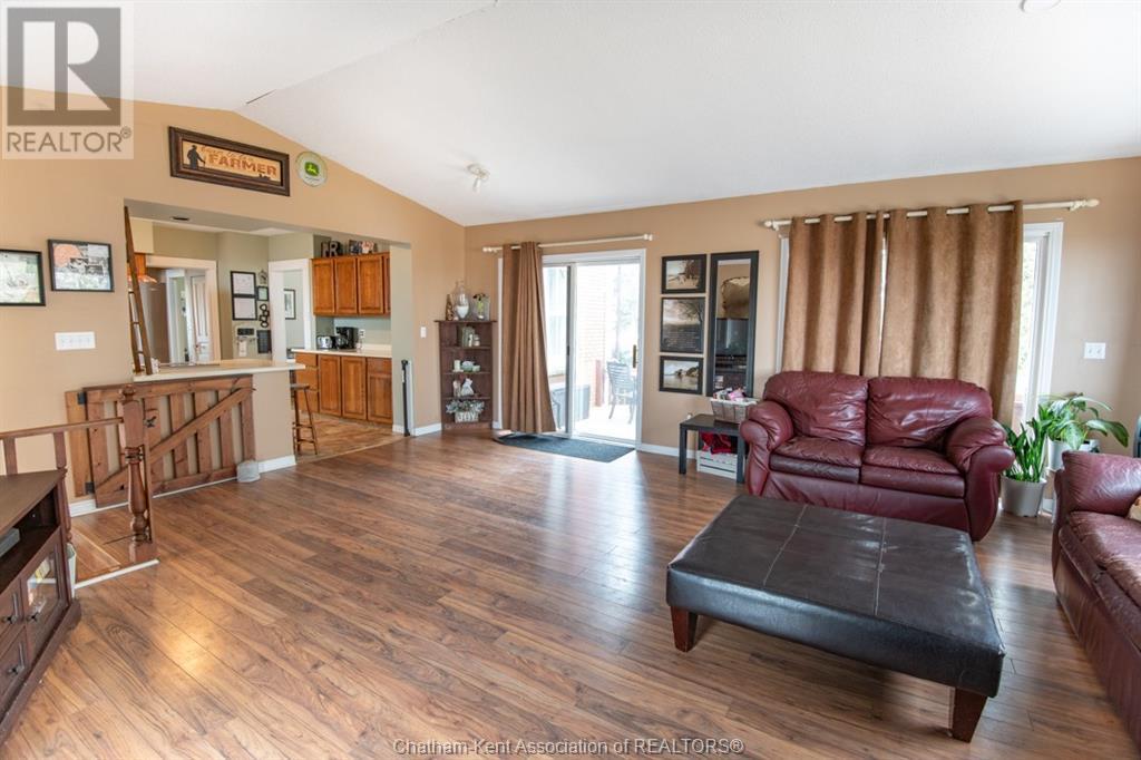 












11325 BROOK LINE

,
Dresden,




Ontario
N0P1M0

