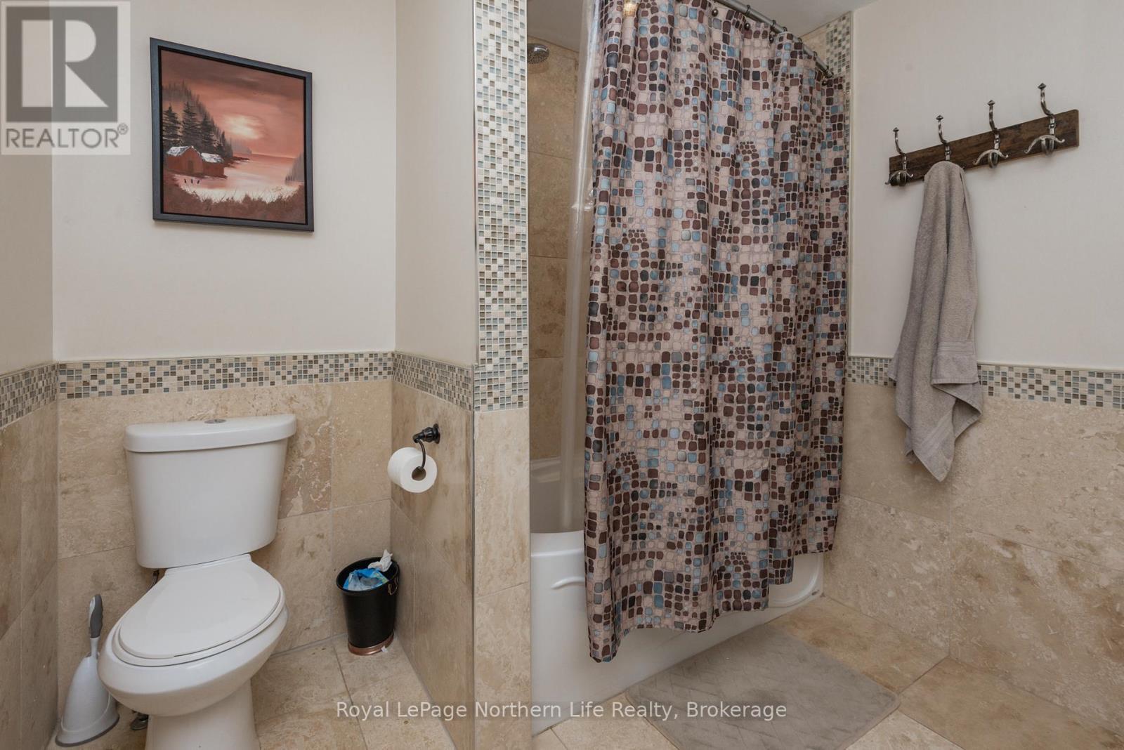 












105 TURNER DRIVE

,
North Bay (Ferris),




Ontario
P1A4H5

