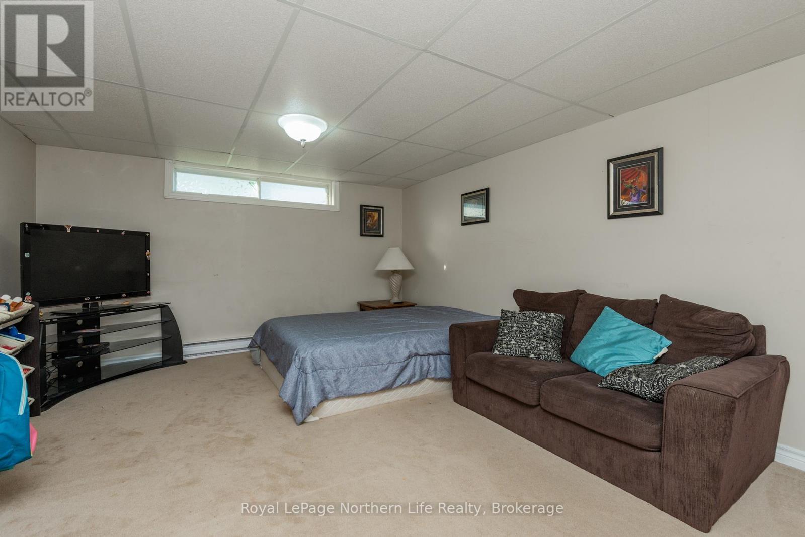 












105 TURNER DRIVE

,
North Bay (Ferris),




Ontario
P1A4H5

