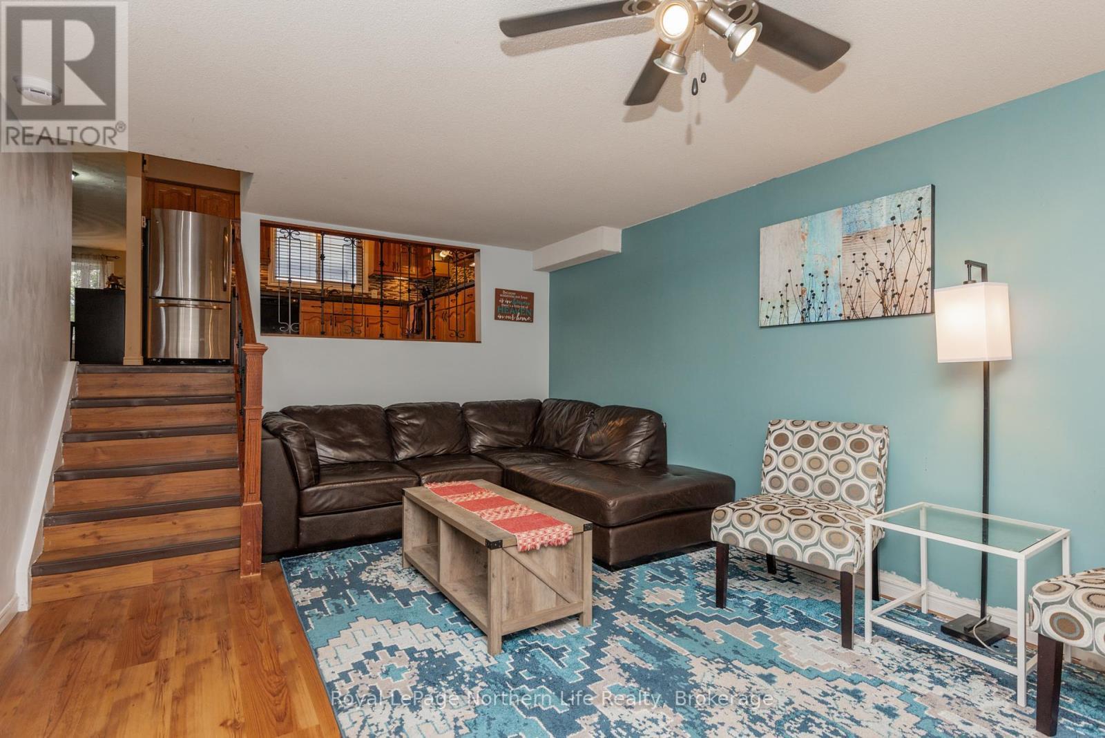 












105 TURNER DRIVE

,
North Bay (Ferris),




Ontario
P1A4H5

