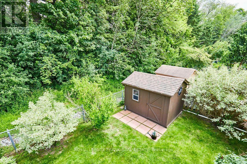 












1775 EDENWOOD DRIVE

,
Oshawa (Samac),




Ontario
L1G7Y3

