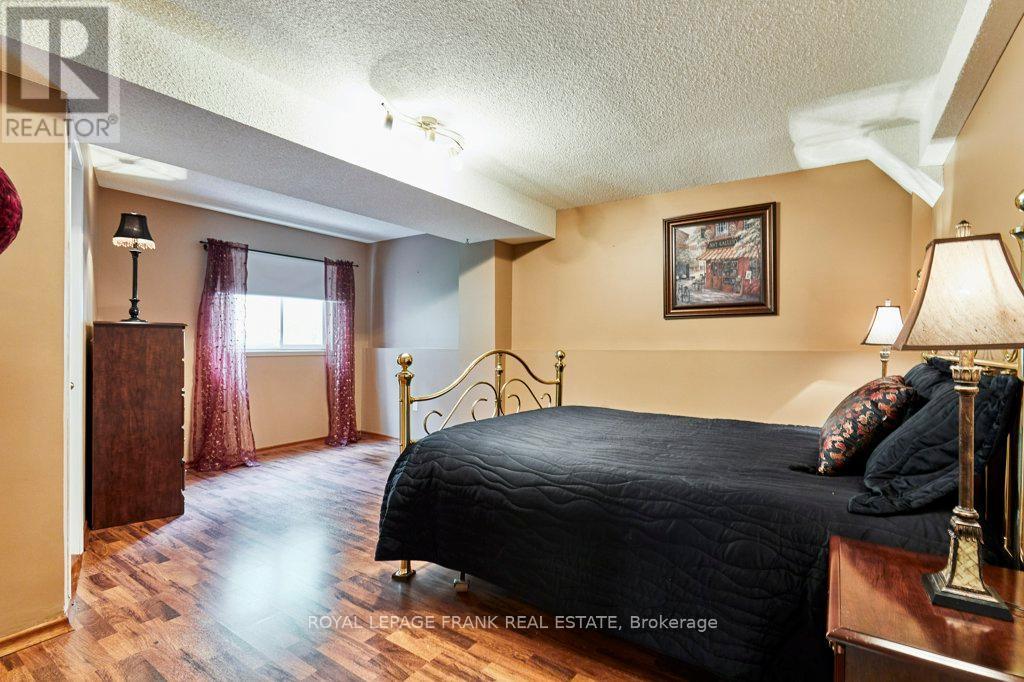 












1775 EDENWOOD DRIVE

,
Oshawa (Samac),




Ontario
L1G7Y3

