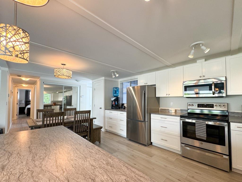 









4911


Cedar

Lane, 8,
Osoyoos,




BC
V0H 1V3

