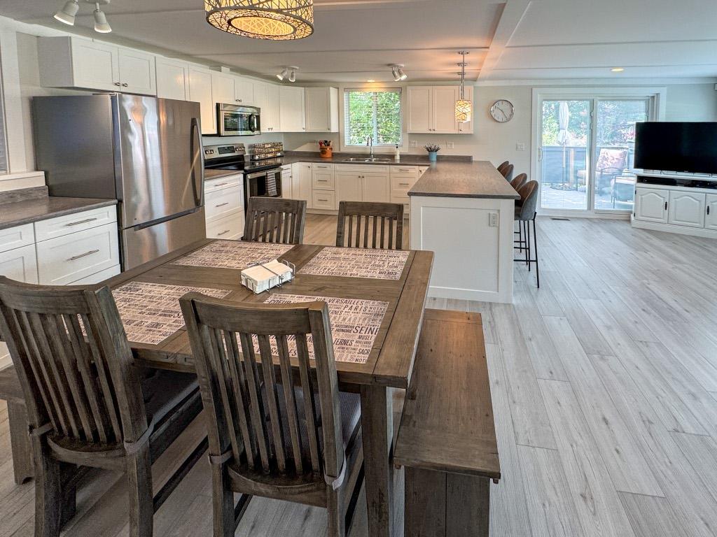 









4911


Cedar

Lane, 8,
Osoyoos,




BC
V0H 1V3

