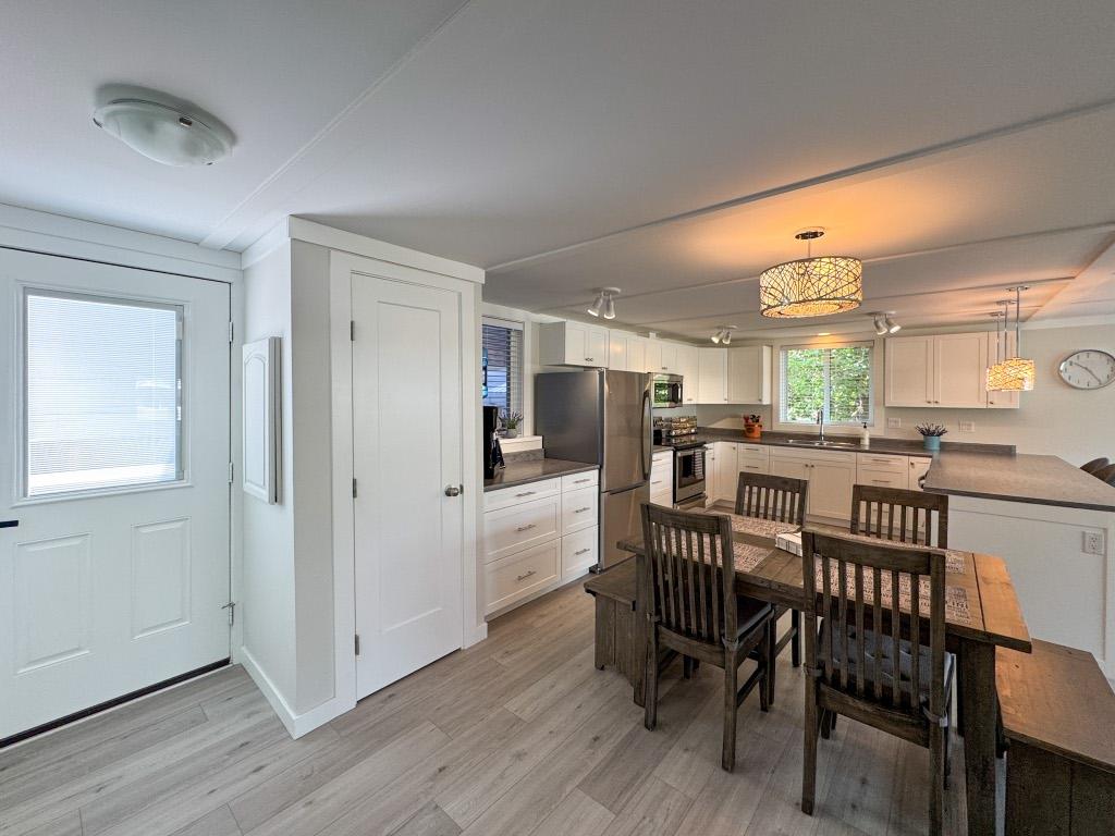 









4911


Cedar

Lane, 8,
Osoyoos,




BC
V0H 1V3

