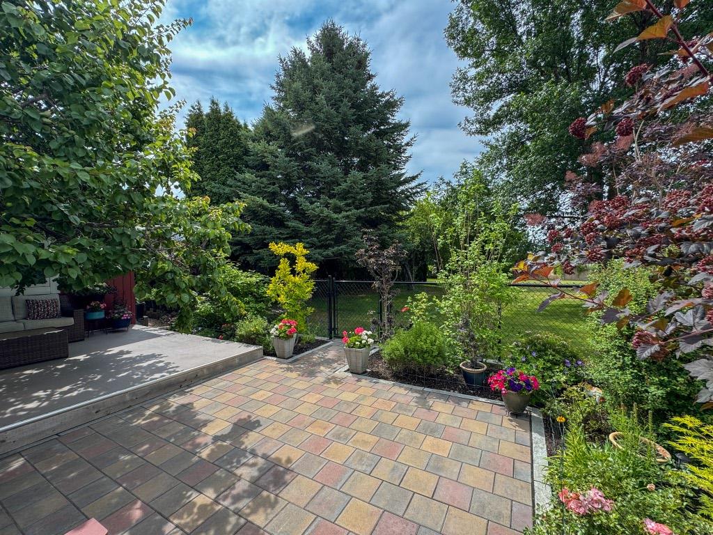









4911


Cedar

Lane, 8,
Osoyoos,




BC
V0H 1V3

