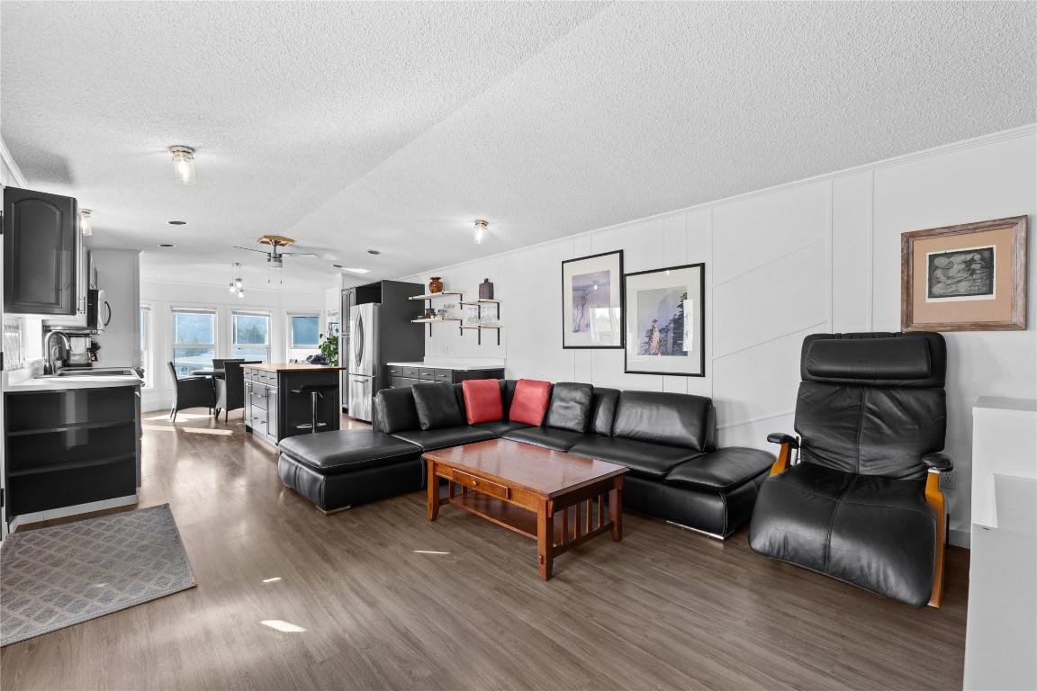 









1850


Shannon Lake

Road, 40,
West Kelowna,




BC
V4T 1L6

