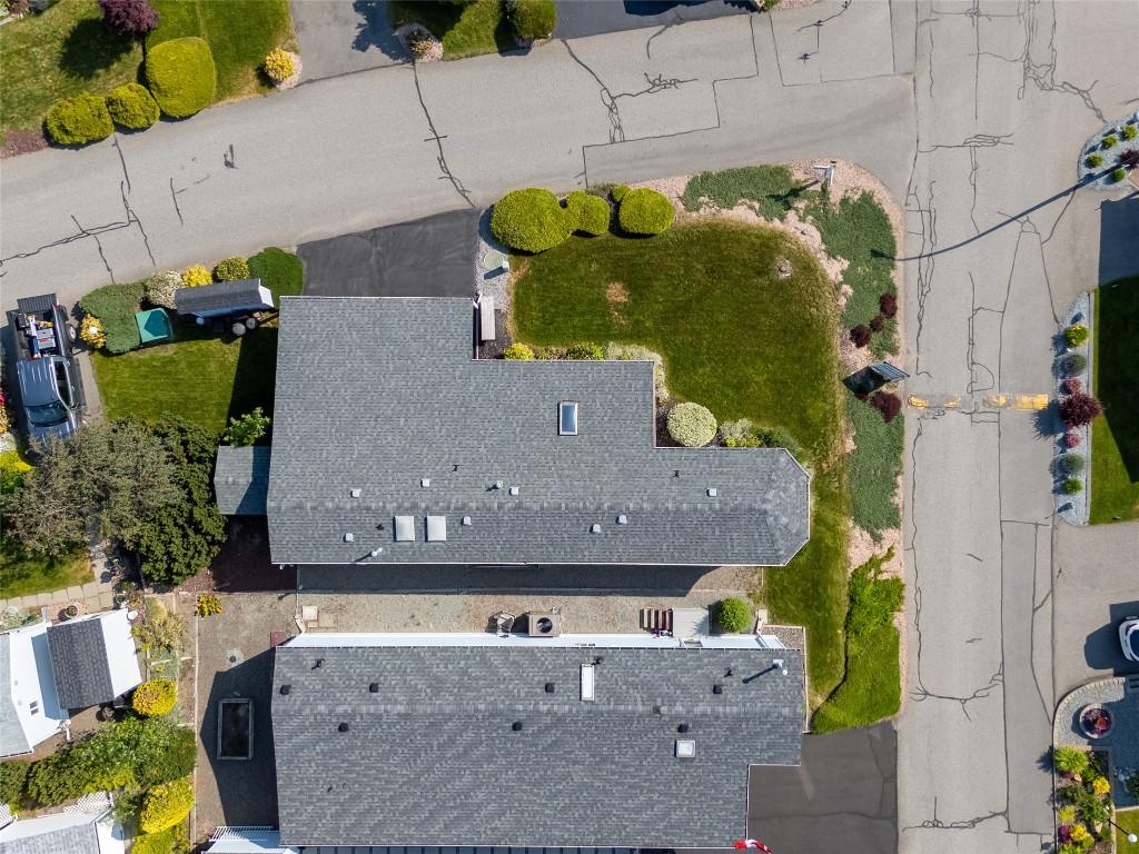









1850


Shannon Lake

Road, 40,
West Kelowna,




BC
V4T 1L6

