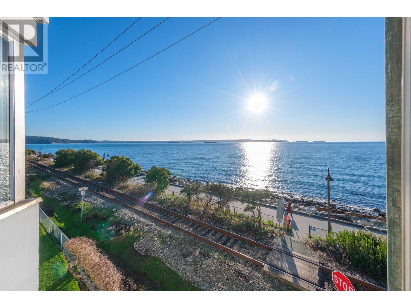 












102 2246 BELLEVUE AVENUE

,
West Vancouver,




British Columbia
V7V1C6


