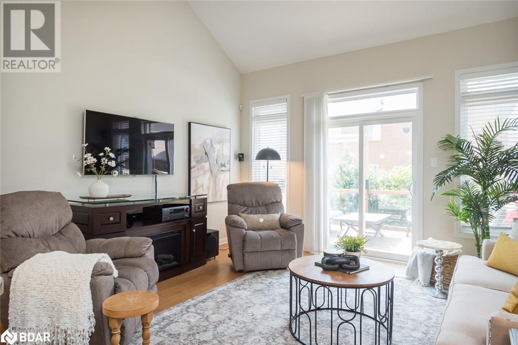 












1022 DONNELLY Street

,
Milton,




Ontario
L9T0A2

