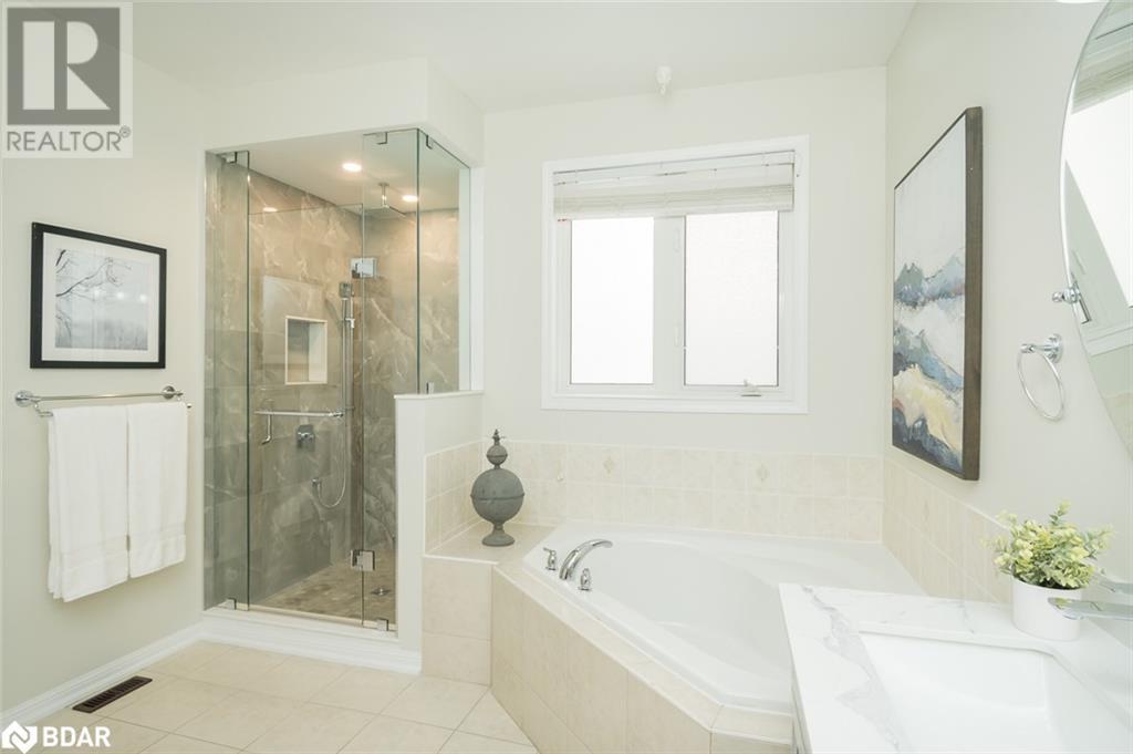 












1022 DONNELLY Street

,
Milton,




Ontario
L9T0A2


