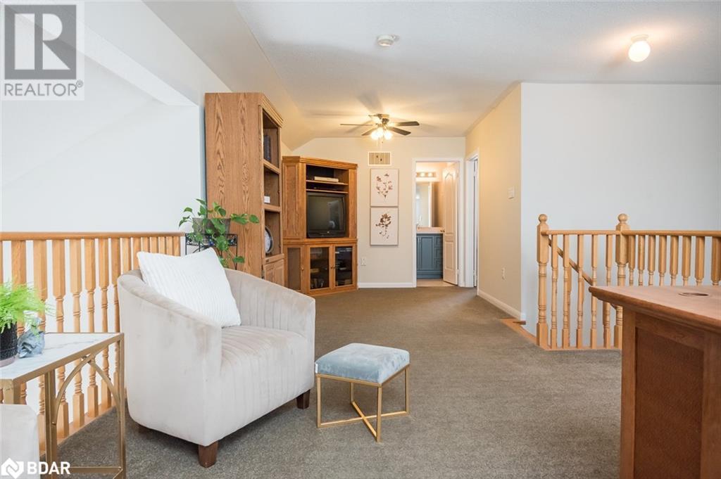 












1022 DONNELLY Street

,
Milton,




Ontario
L9T0A2

