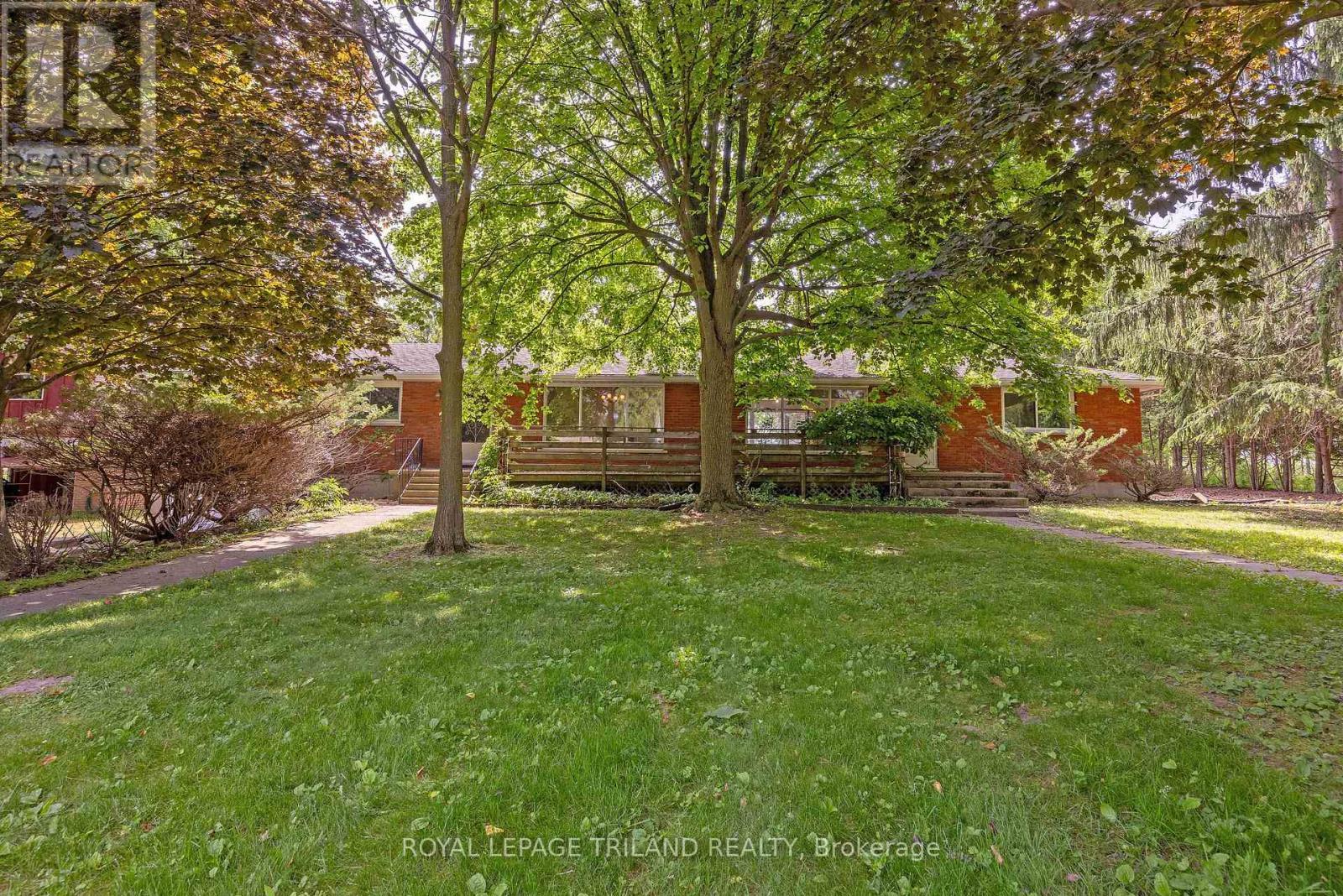 












39339 BUSH LINE

,
St. Thomas,







Ontario
N5P3S9

