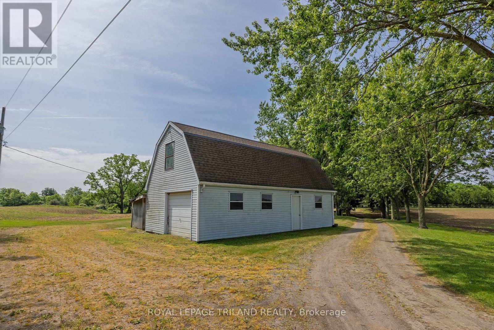 












39339 BUSH LINE

,
St. Thomas,







Ontario
N5P3S9

