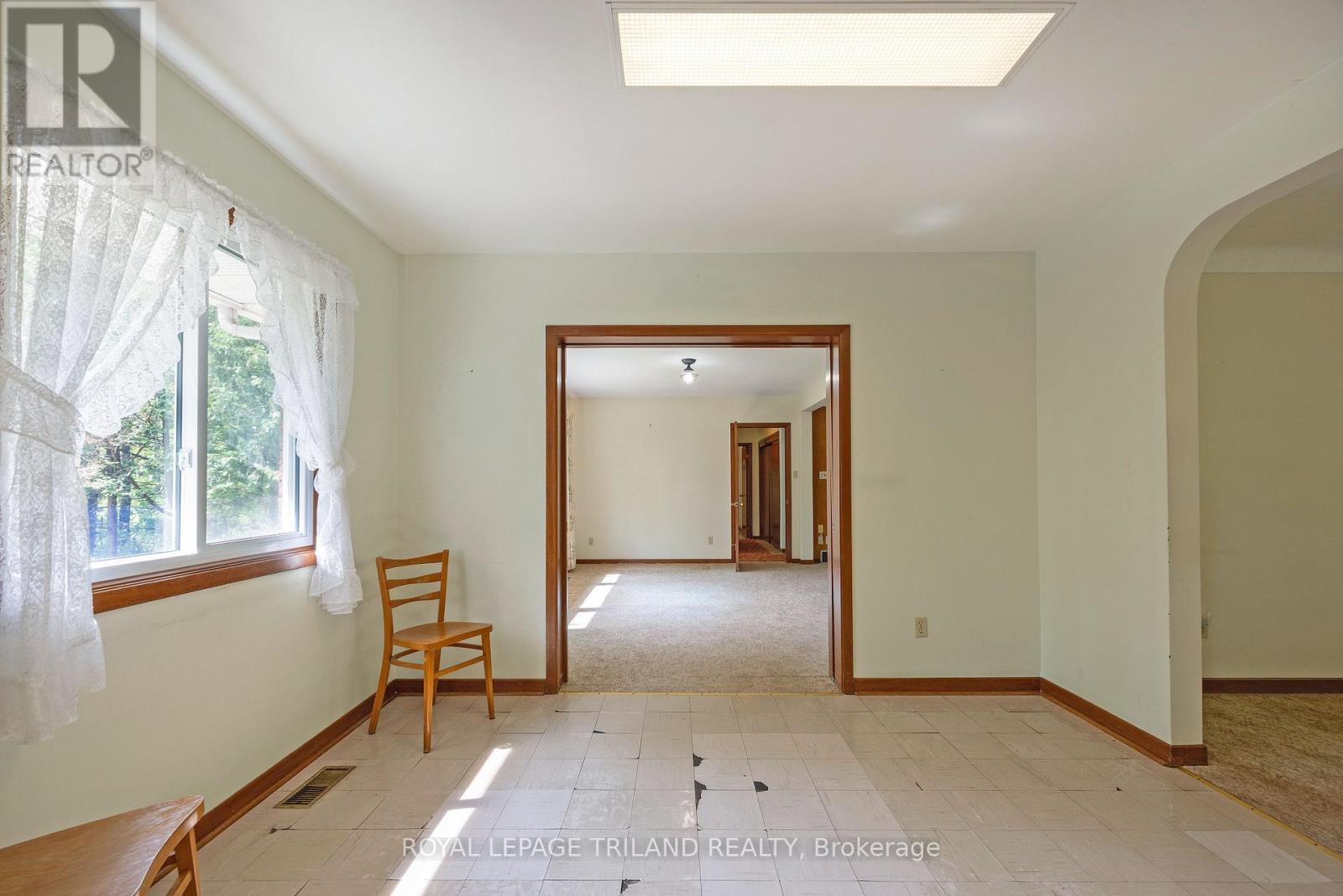 












39339 BUSH LINE

,
St. Thomas,







Ontario
N5P3S9

