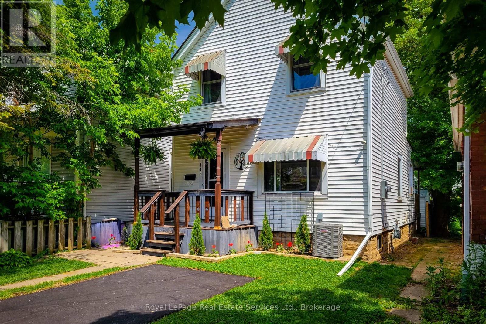 












116 GARSIDE AVENUE N

,
Hamilton (Homeside),




Ontario
L8H4W3

