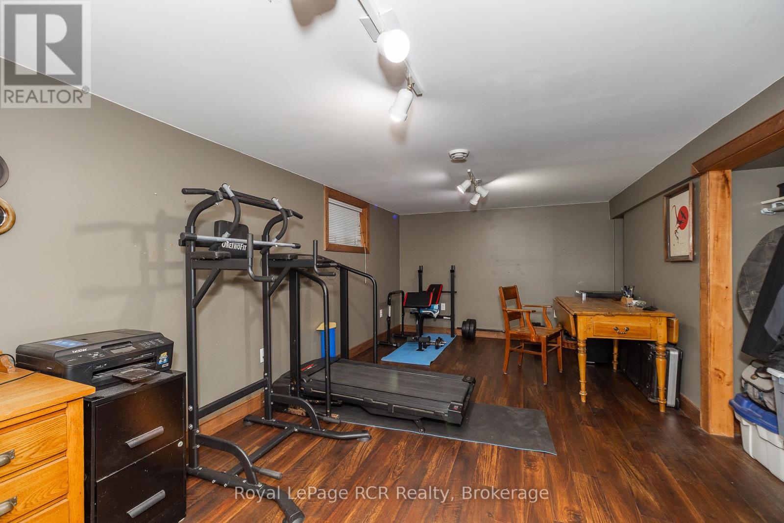 












552691 GREY RD 23

,
Southgate,




Ontario
N0G2A0

