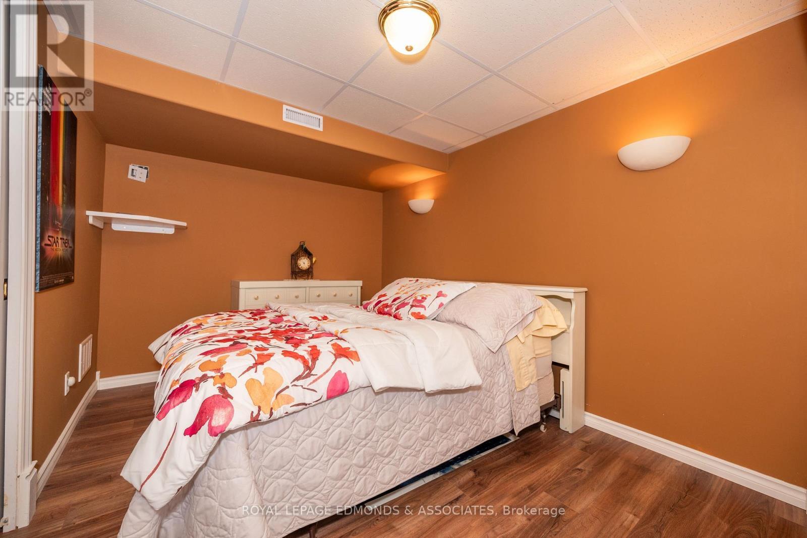 












1315 BLAKELY CRESCENT W

,
Pembroke,




Ontario
K8A6Z9


