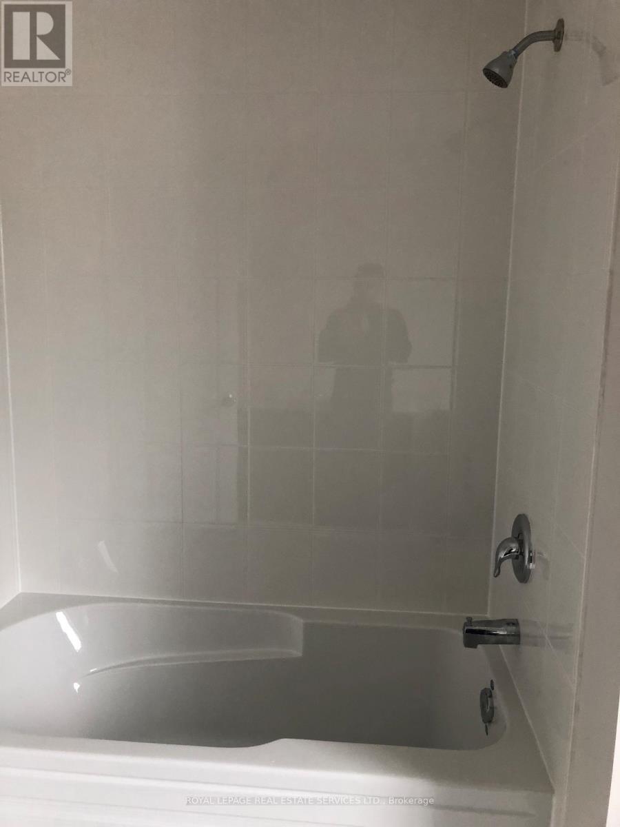 












96 EXPLORER WAY

,
Thorold,




Ontario
L2V0K3

