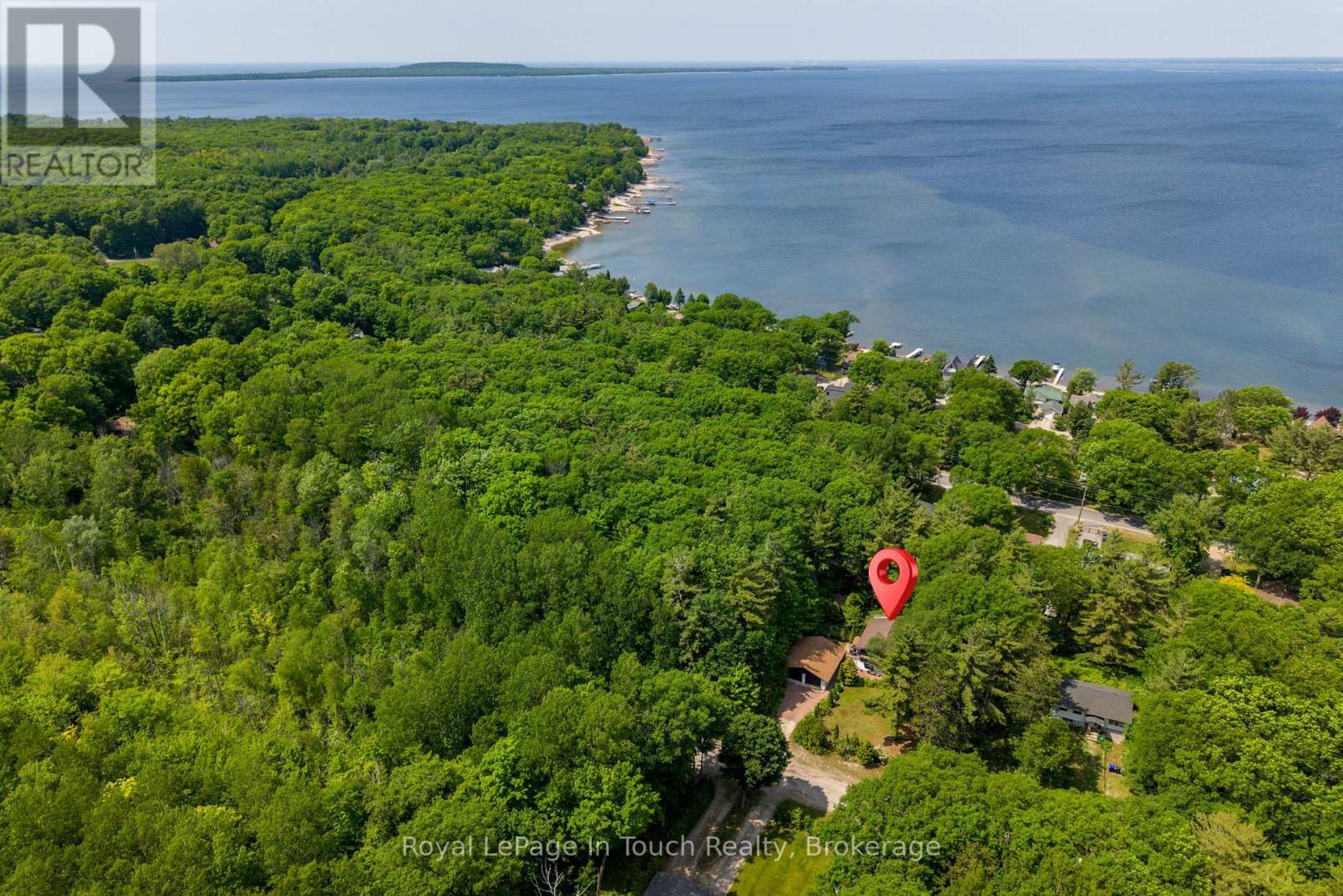 












62 TUCSON ROAD

,
Tiny,




Ontario
L9M0B6

