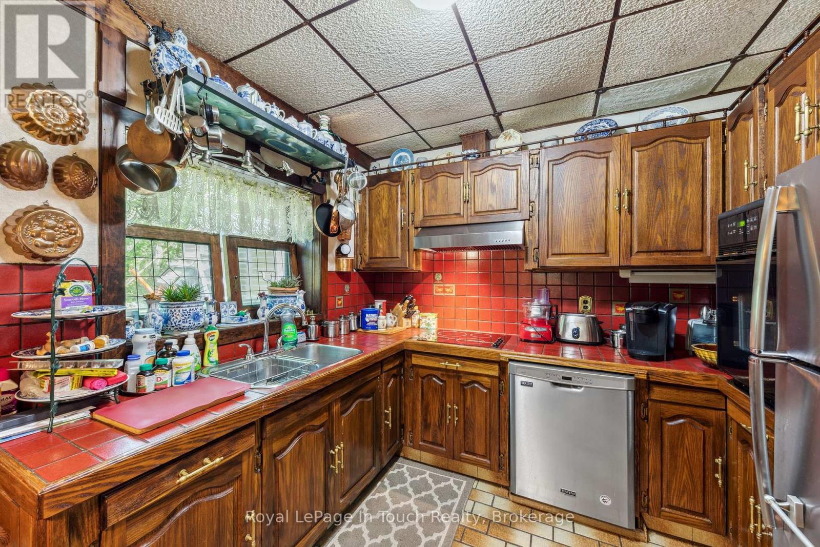 












62 TUCSON ROAD

,
Tiny,




Ontario
L9M0B6

