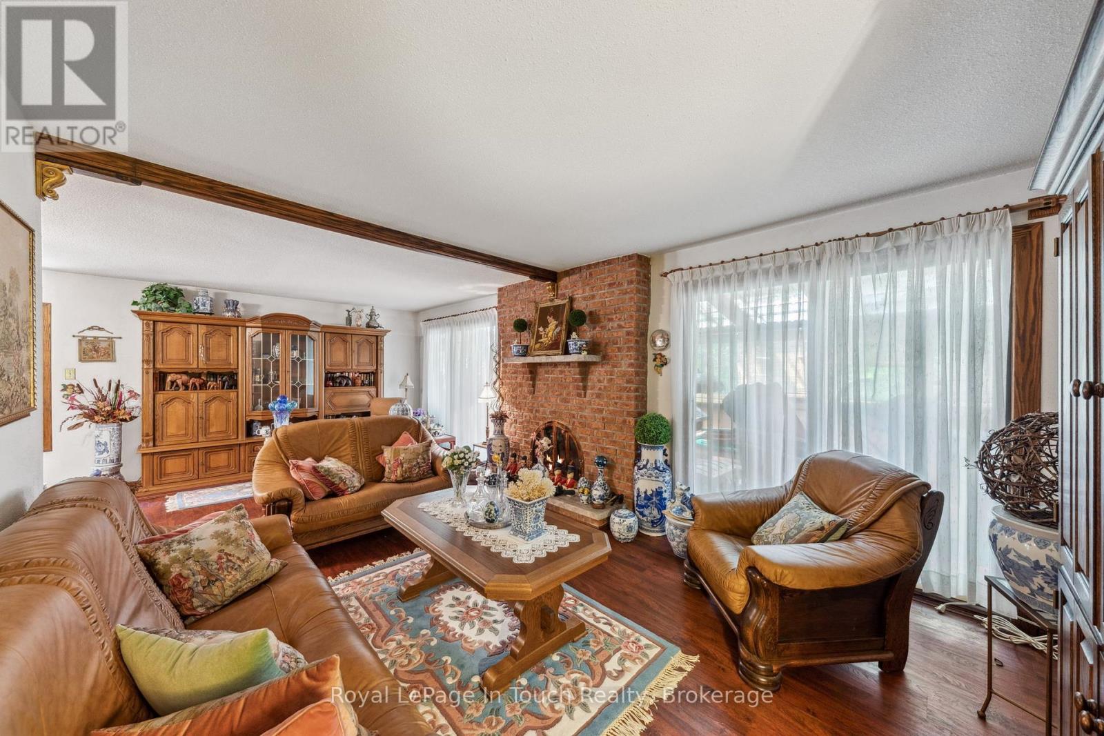 












62 TUCSON ROAD

,
Tiny,




Ontario
L9M0B6

