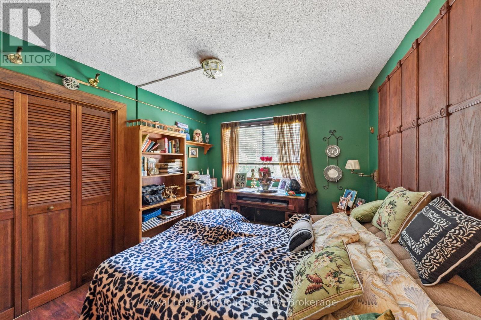 












62 TUCSON ROAD

,
Tiny,




Ontario
L9M0B6

