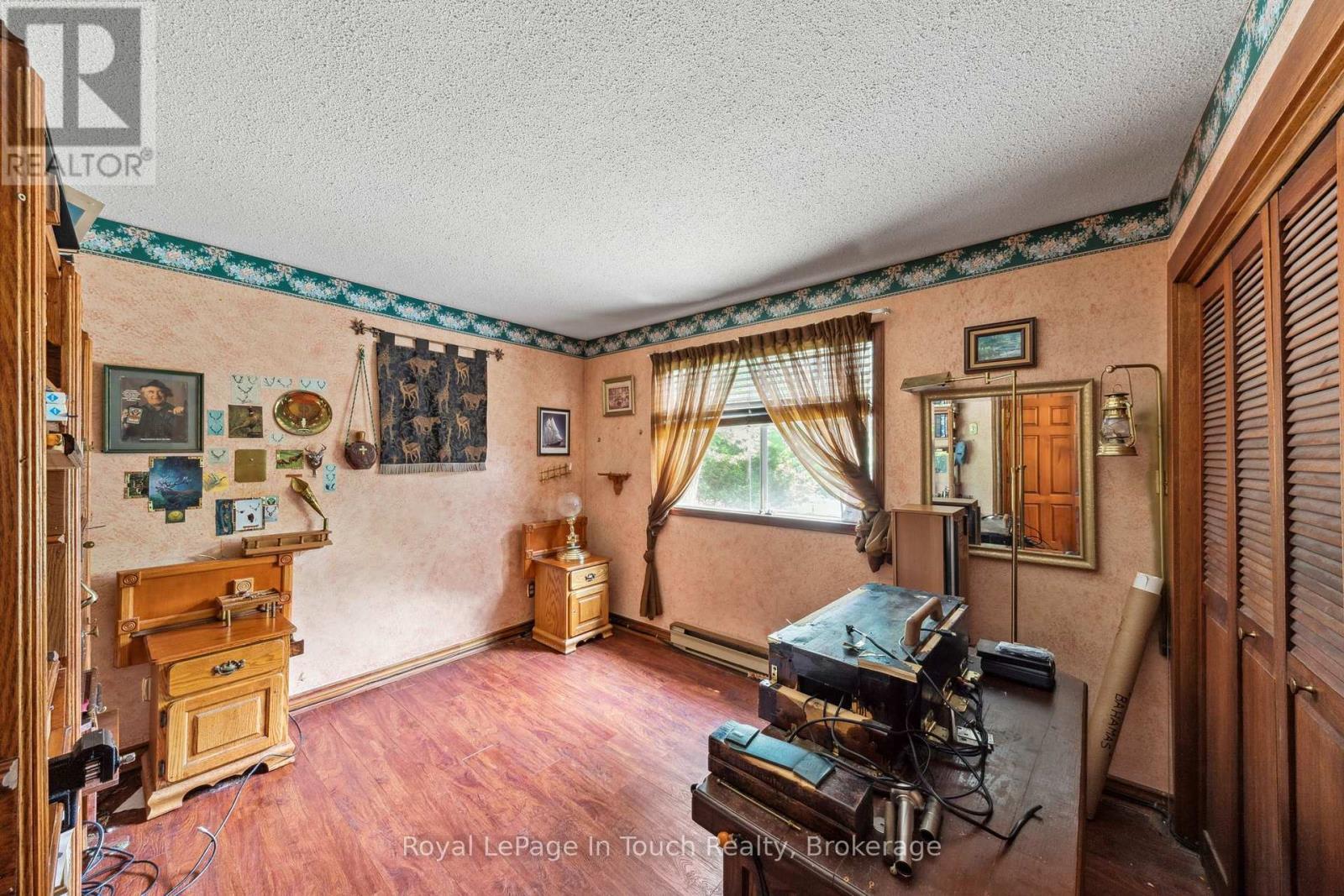 












62 TUCSON ROAD

,
Tiny,




Ontario
L9M0B6

