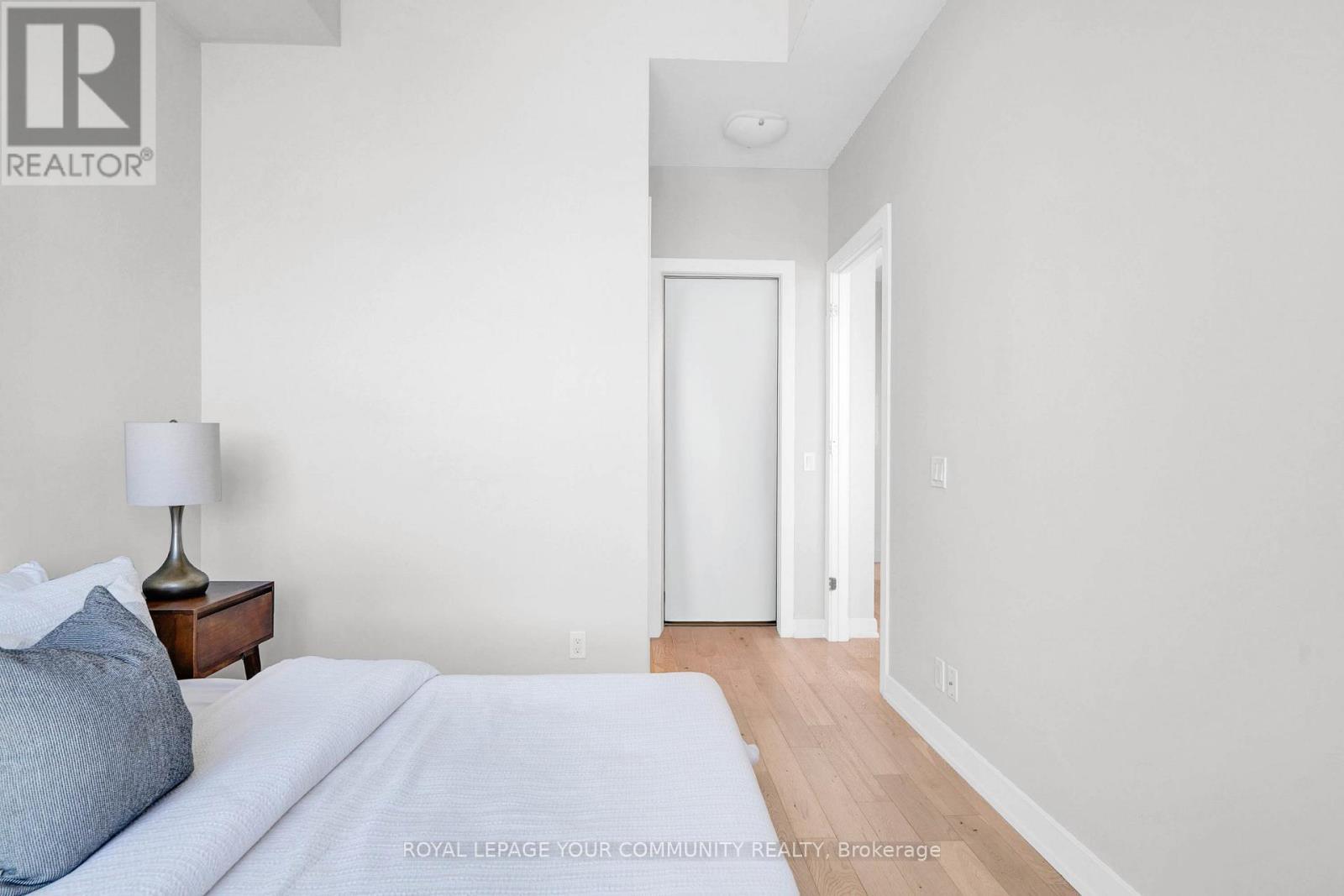 












LP04 - 2220 LAKESHORE BOULEVARD W

,
Toronto,




Ontario
M8V0C1

