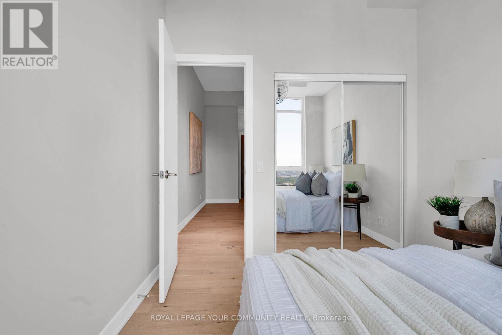 












LP04 - 2220 LAKESHORE BOULEVARD W

,
Toronto,




Ontario
M8V0C1

