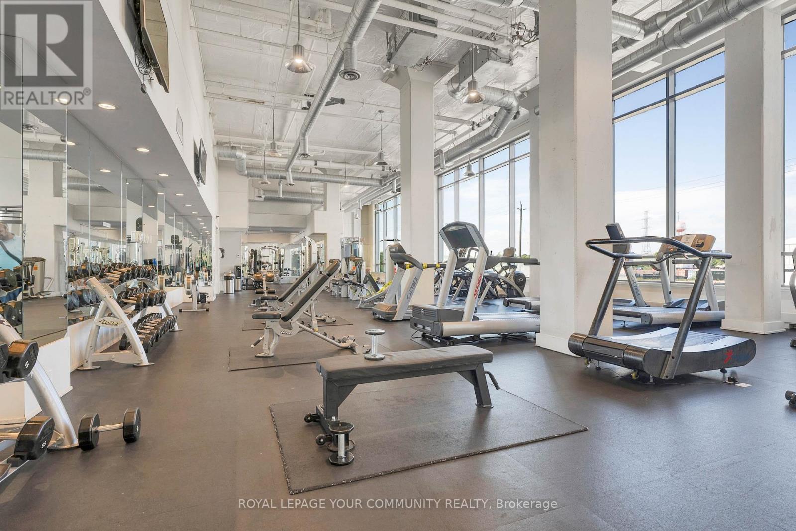 












LP04 - 2220 LAKESHORE BOULEVARD W

,
Toronto,




Ontario
M8V0C1

