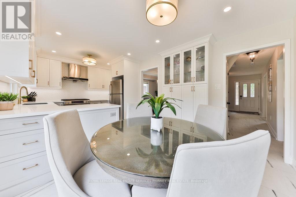 












296 EVERGREEN CRESCENT

,
Oakville,




Ontario
L6H4P5

