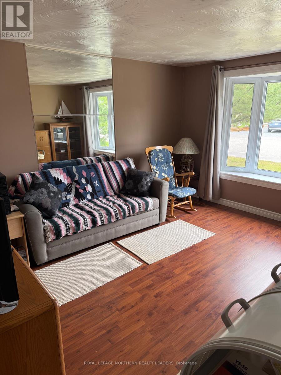 












69 GRASSLANDS ROAD W

,
Timmins (TNE - North),




Ontario
P4R8R9

