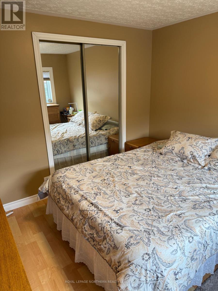 












69 GRASSLANDS ROAD W

,
Timmins (TNE - North),




Ontario
P4R8R9


