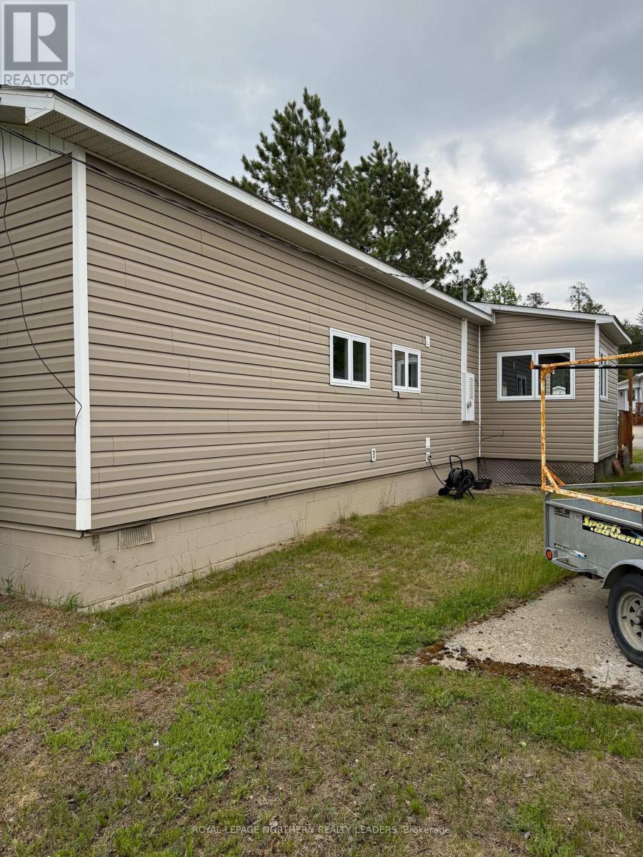 












69 GRASSLANDS ROAD W

,
Timmins (TNE - North),




Ontario
P4R8R9

