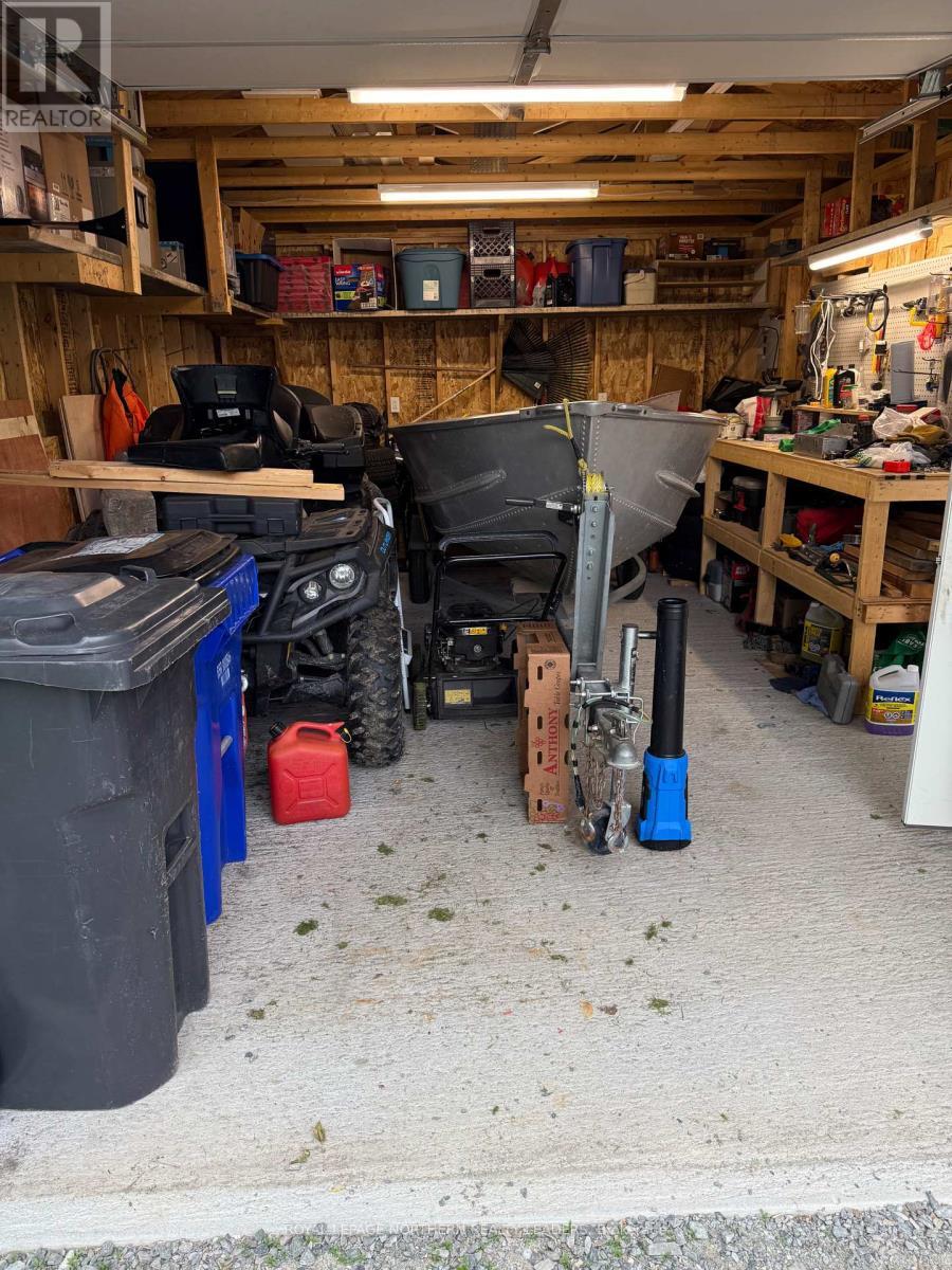 












69 GRASSLANDS ROAD W

,
Timmins (TNE - North),




Ontario
P4R8R9

