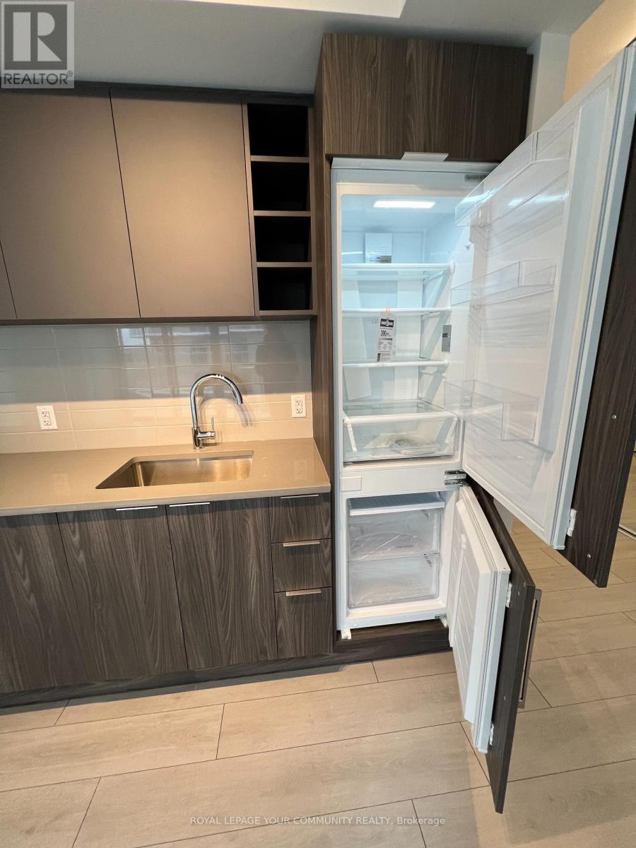 












1603 - 2033 KENNEDY ROAD

,
Toronto,




Ontario
M1T0B9

