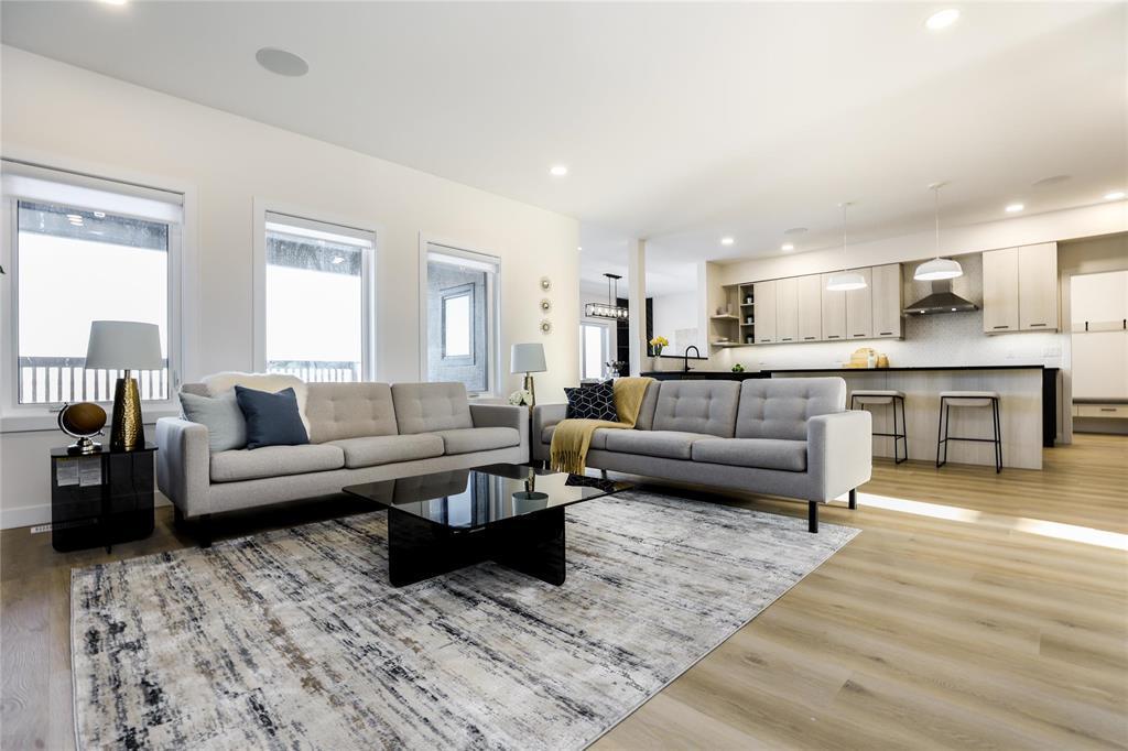 












13 Gardner Trail

,
West St Paul,




Manitoba
R2V5K1

